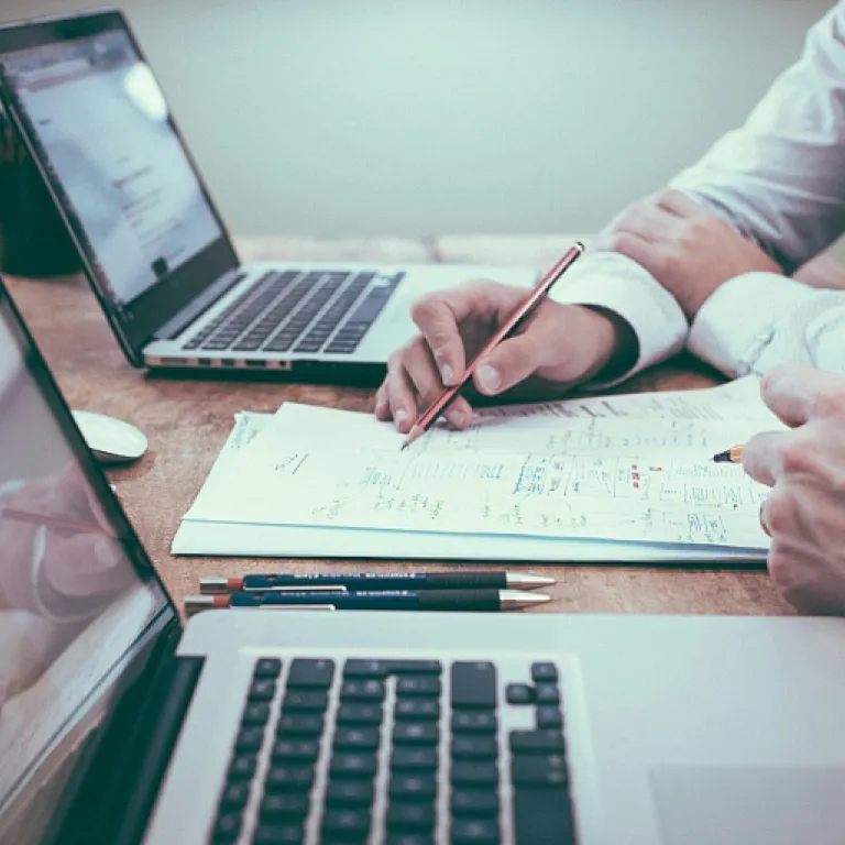 Comment le product management façonne chaque produit digital en formation développement web